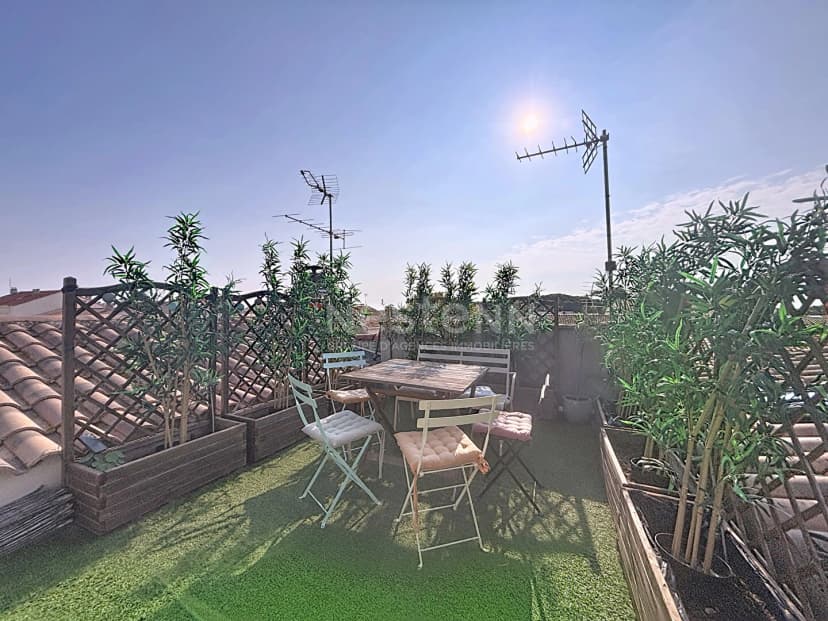 thumbnail of estate's photo