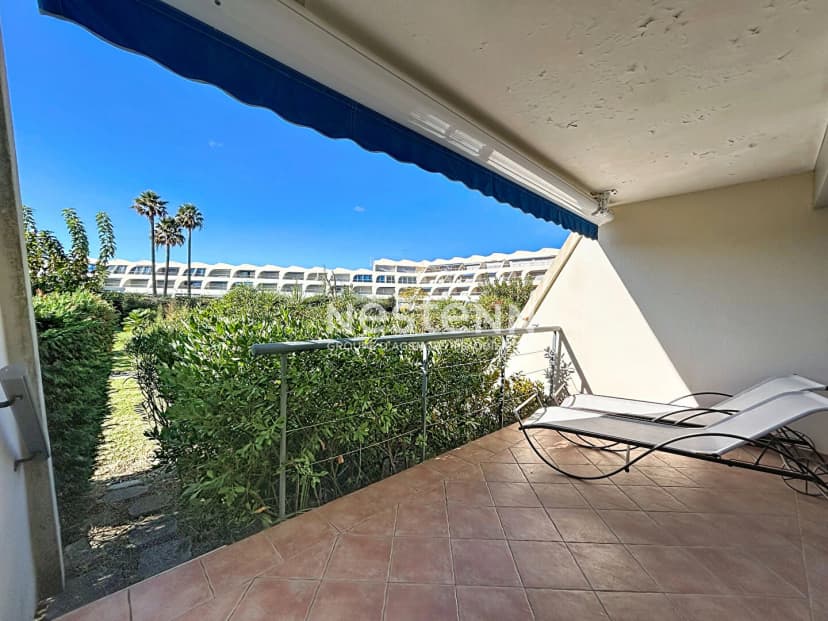 thumbnail of estate's photo