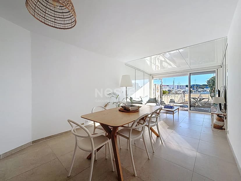 thumbnail of estate's photo