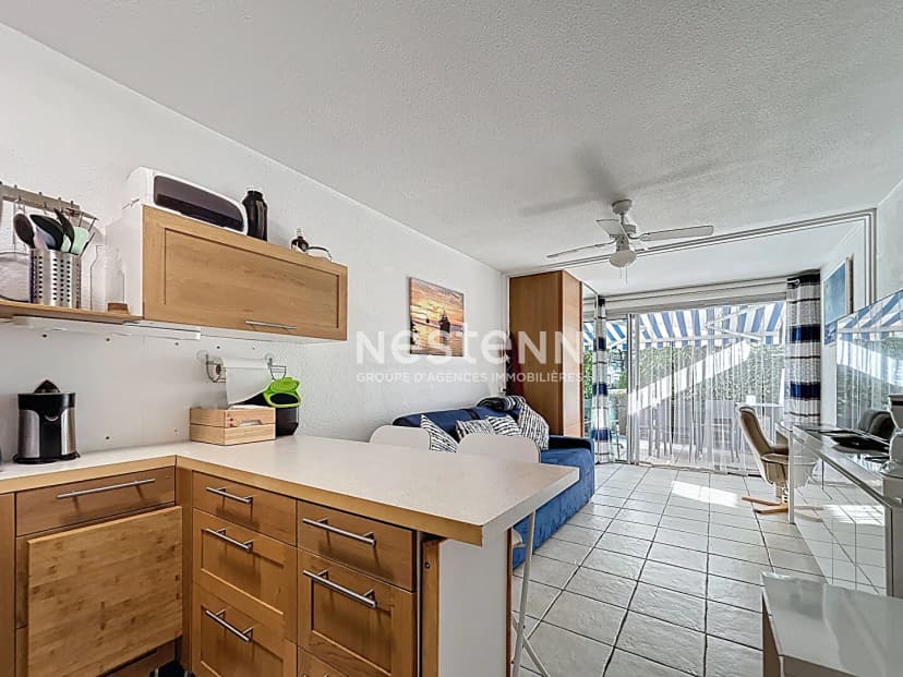 thumbnail of estate's photo