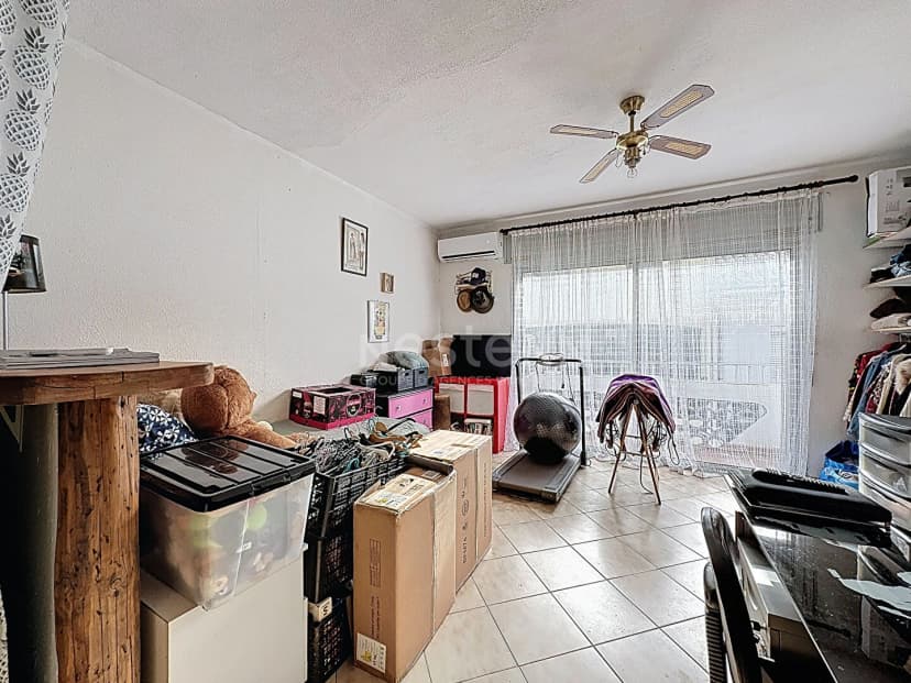 thumbnail of estate's photo