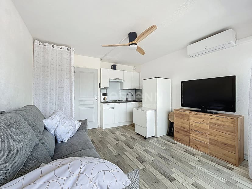 thumbnail of estate's photo