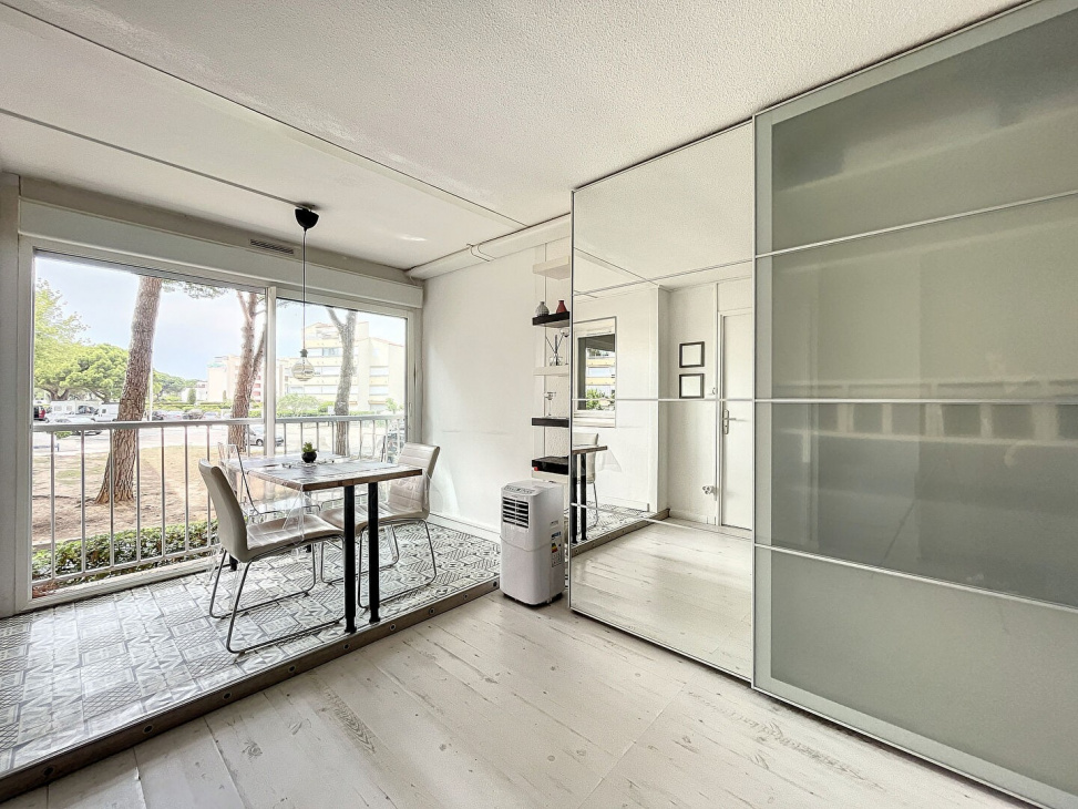 MARINAS AGENCE, VENTE Studios et T1, réf : 2013 / 720352