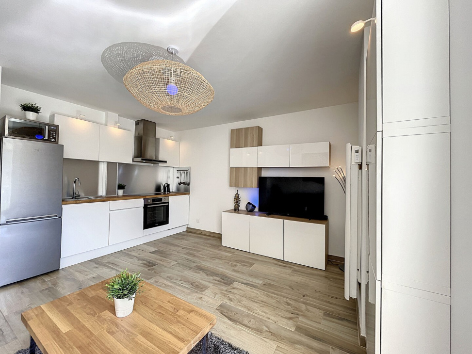 MARINAS AGENCE, VENTE Studios et T1, réf : 2013 / 720646