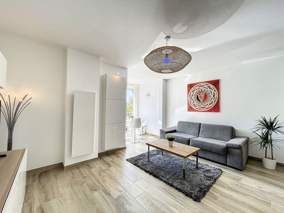 MARINAS AGENCE, VENTE Studios et T1, réf : 2013 / 720646
