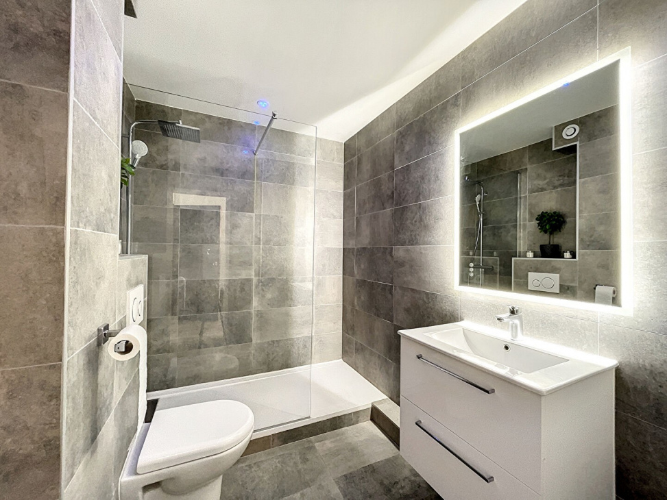 MARINAS AGENCE, VENTE Studios et T1, réf : 2013 / 720646