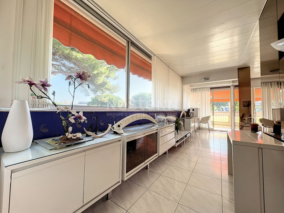 MARINAS AGENCE, VENTE Studios et T1, réf : 2013 / 720987