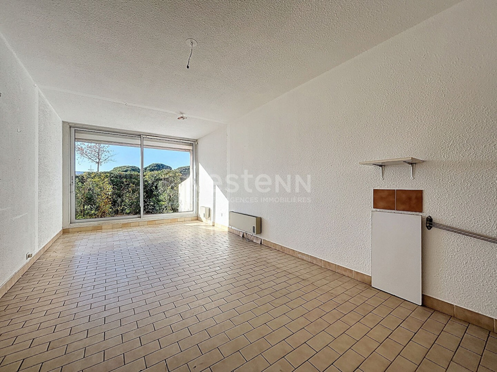 MARINAS AGENCE, VENTE Studios et T1, réf : 2013 / 722980