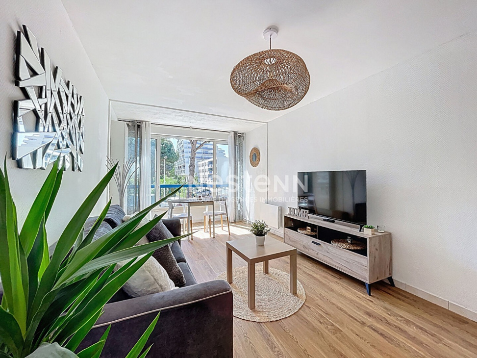 MARINAS AGENCE, VENTE Studios et T1, réf : 2013 / 724020