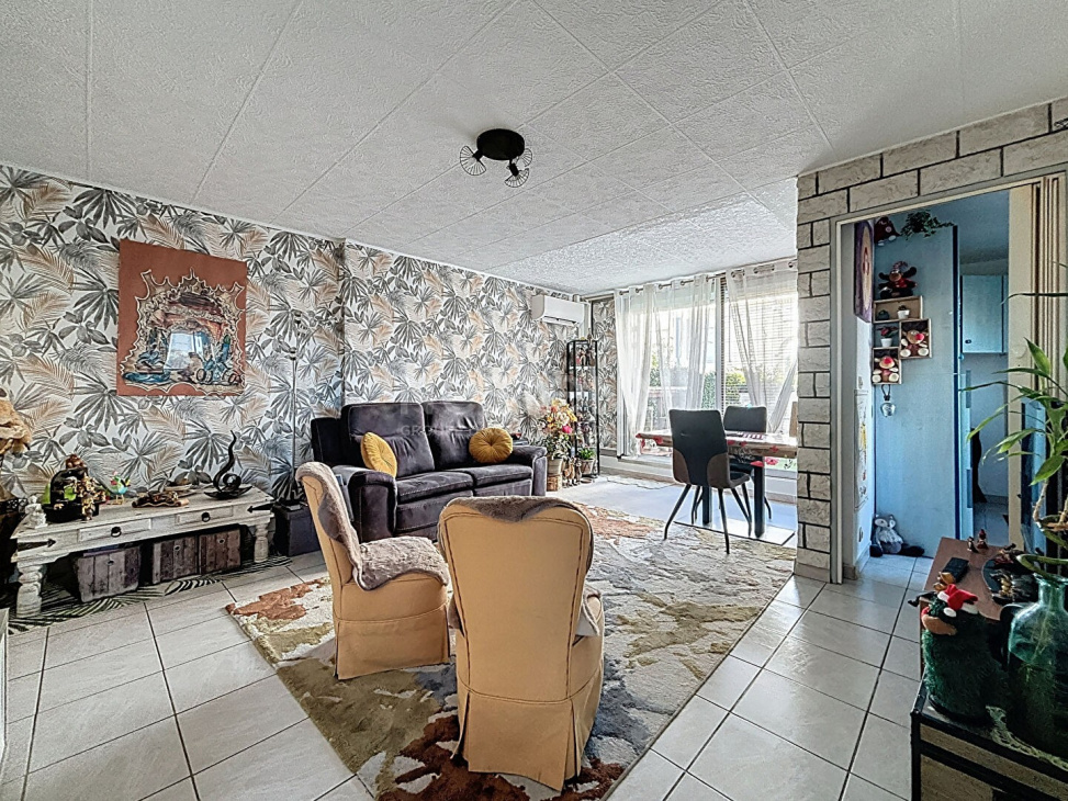 MARINAS AGENCE, VENTE Studios et T1, réf : 2013 / 724339