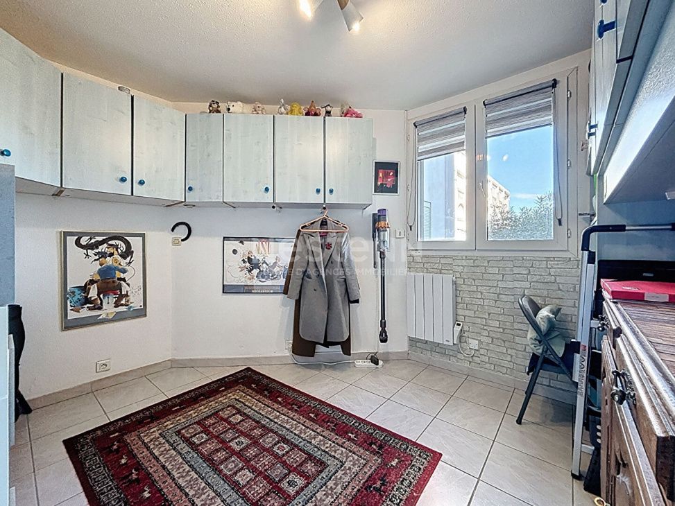 MARINAS AGENCE, VENTE Studios et T1, réf : 2013 / 724339