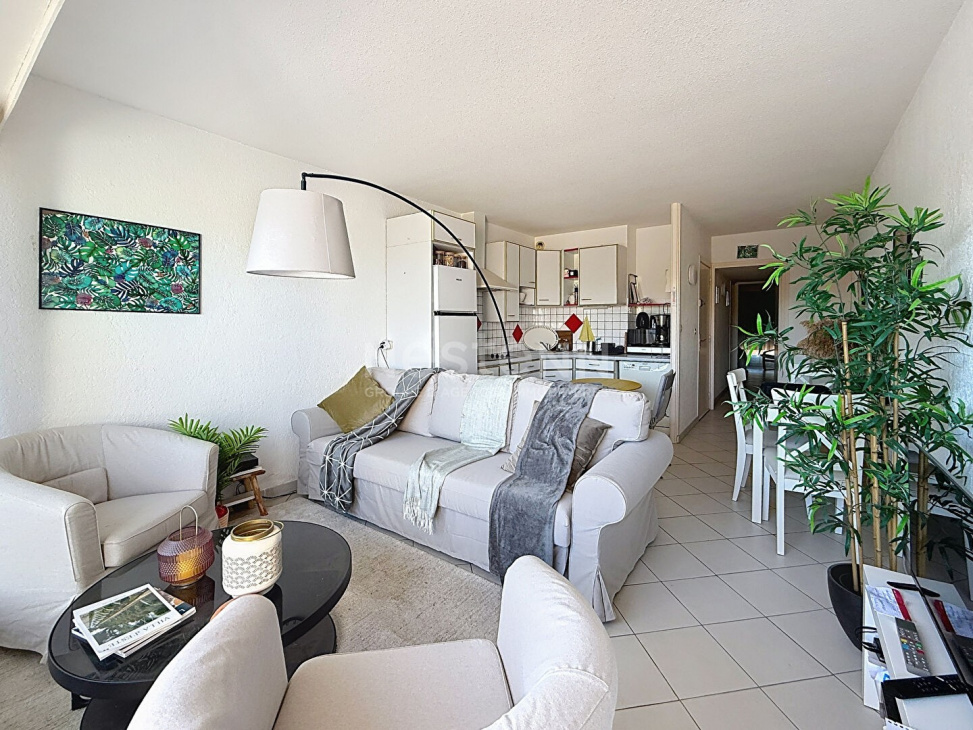 MARINAS AGENCE, VENTE Studios et T1, réf : 2013 / 724464